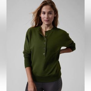 Athleta Balance Henley Aspen Olive M